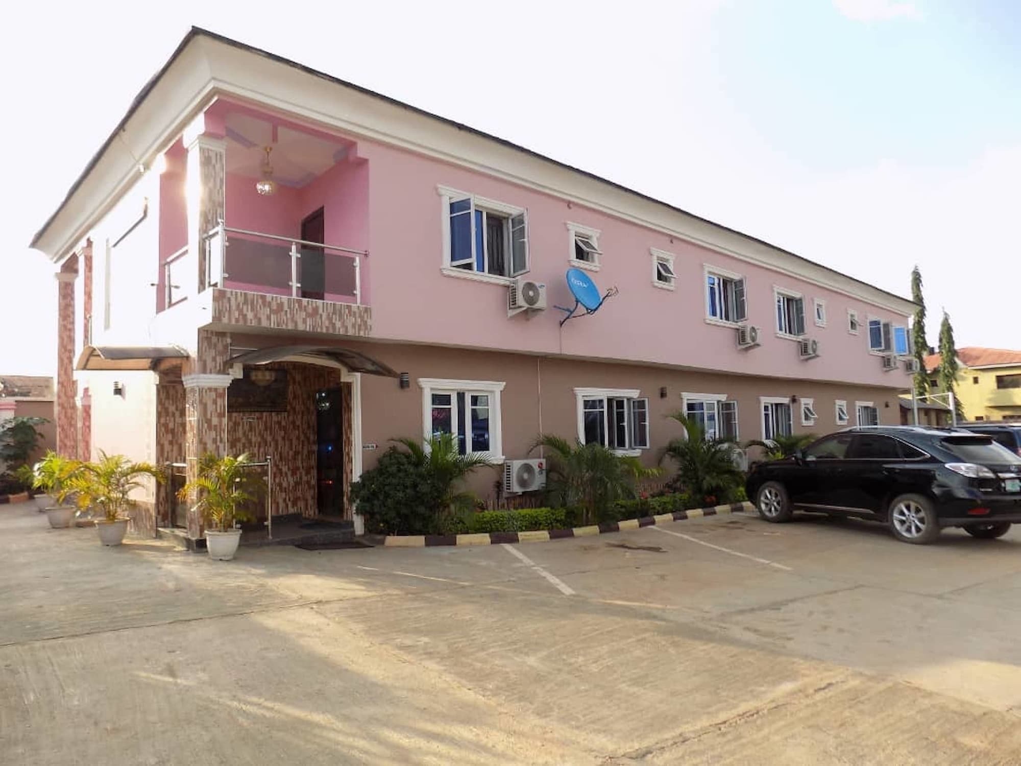 De Fellas Palace Hotel & Suites Ibadan Exterior photo